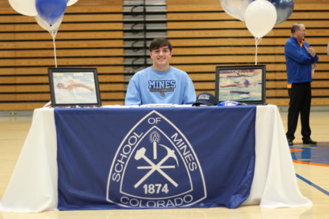 King of the pool AKA Lucas Hoke Signs to Colorado School of Mines